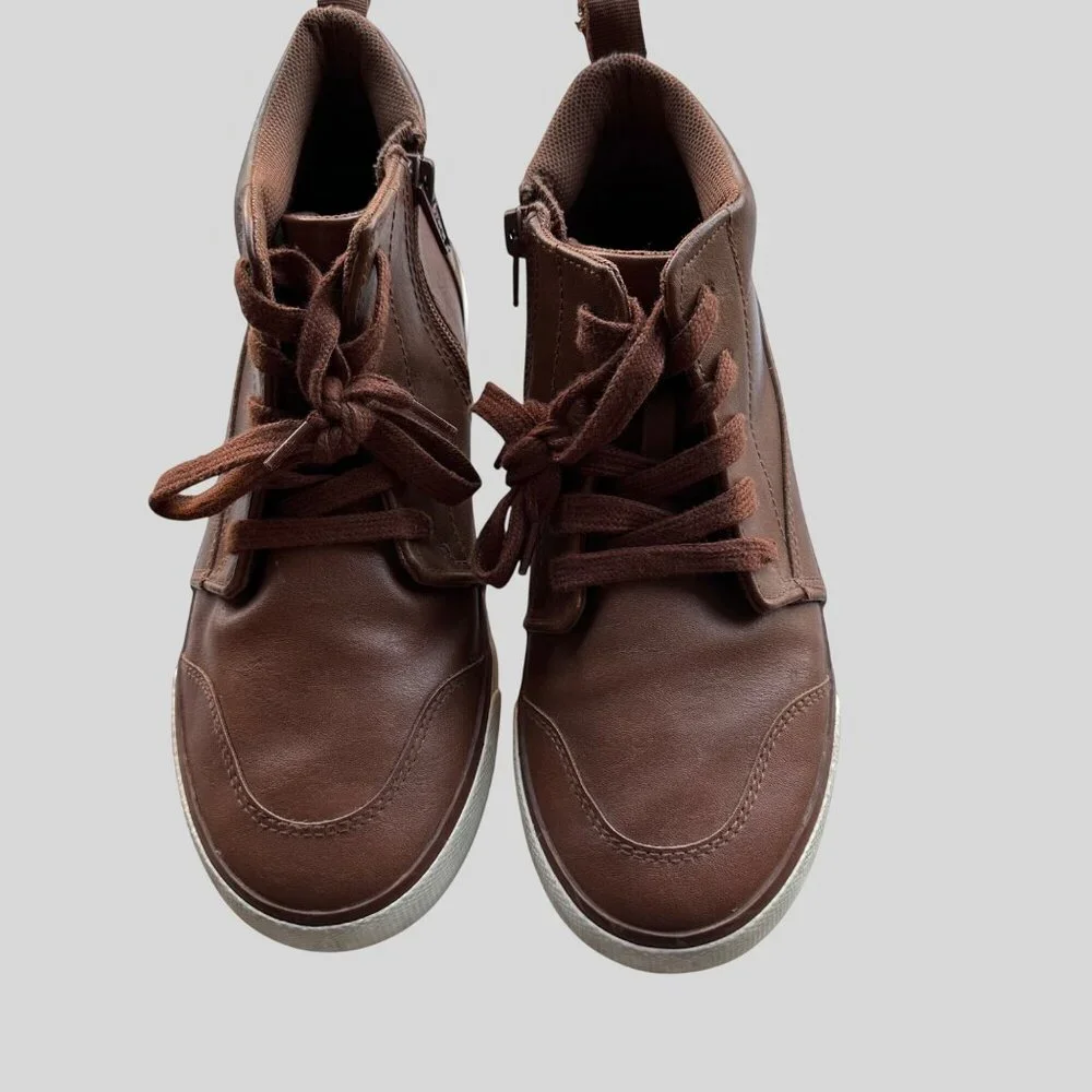 Boys Brown Faux Leather High-Top Sneakers With Side Zipper & Lace-Up Size 5